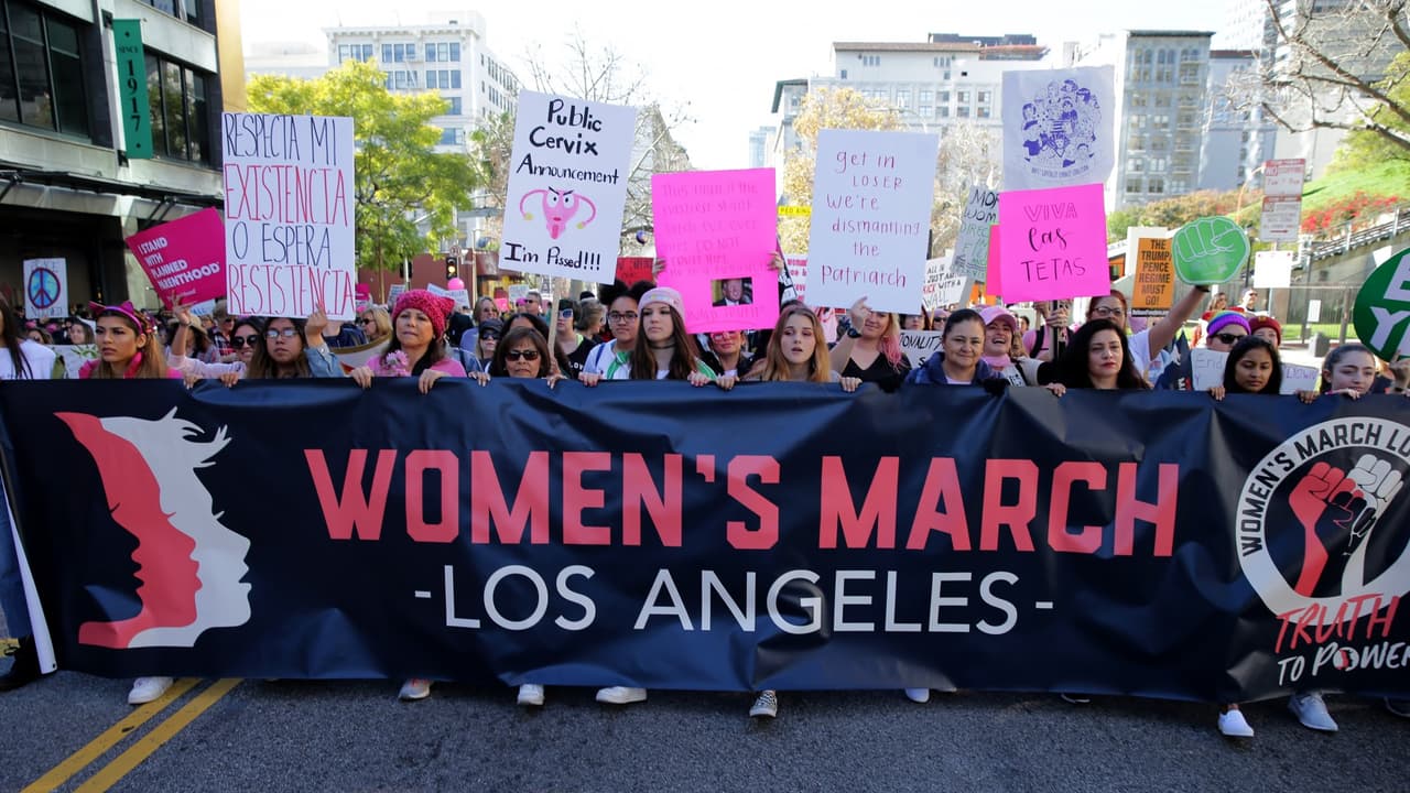 Contundente convocatoria en la marcha de las Mujeres en Los Ángeles