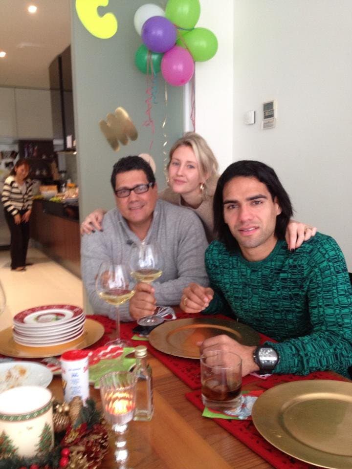 El artista murió de un infarto fulminante en su residencia en la ciudad de Bogotá, donde debido a su condición de salud sus familiares no tuvieron tiempo de socorrerlo, de acuerdo con información de 
<b><a href="http://www.hoydiariodelmagdalena.com.co/new/archivos/121658" target="_blank">Hoy Diario de Magdalena</a></b>.