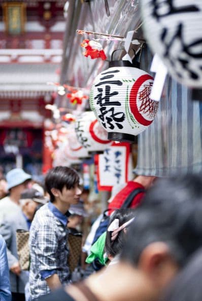 Esto en mucho gracias a las políticas de gobierno con medidas como un mayor impuesto nacional a las ventas y un programa de estímulos.