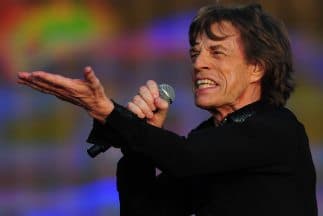 El rockero Mick Jagger se convertirá en abuelo y bisabuelo este año