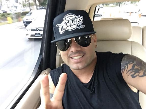 Pero también hay una constante en sus publicaciones...