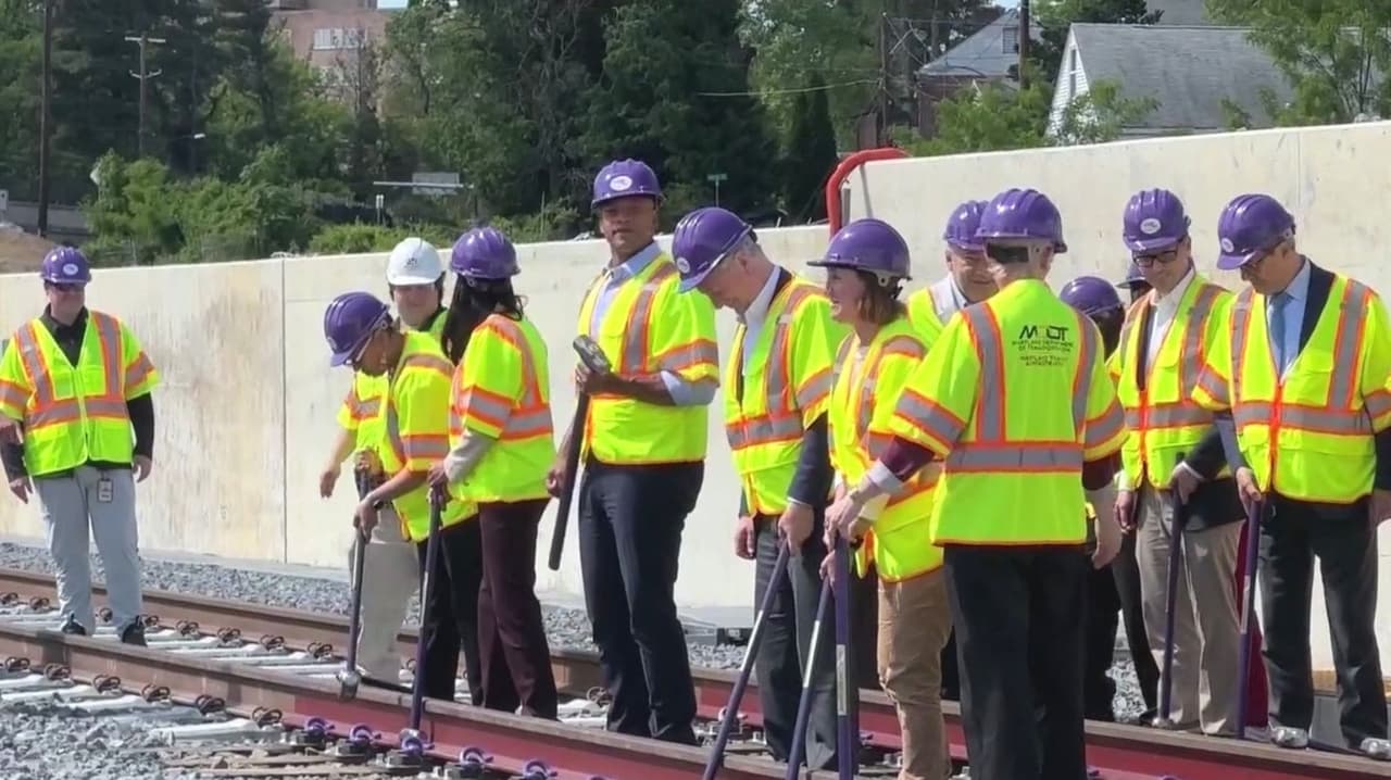 A 10 años de obras, Línea Morada abriría pronto en medio de impactos locales