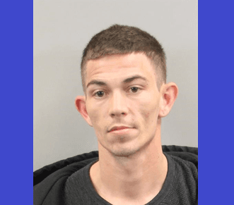 Jimmy Lee Hyatt, de 31 años, tiene una orden civil de arresto por incumplimiento de manutención a menores desde enero 25 del 2019. Hyatt tiene un atraso en los pagos por $ 2,250.00Mide 6’ 1” y pesa 175 lbs. Su última residencia está localizada en el 215 Holder Inman Road Lot # 7, Randleman, NC 27317Si usted tiene pistas sobre su paradero contacte a la oficina del Sheriff del Condado de Randolph al 336-318-6699 or 9-1-1