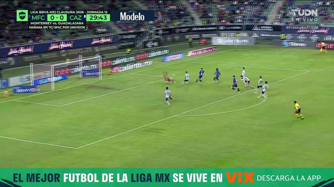 ¡Regresa Kevin Mier con una gran atajada!