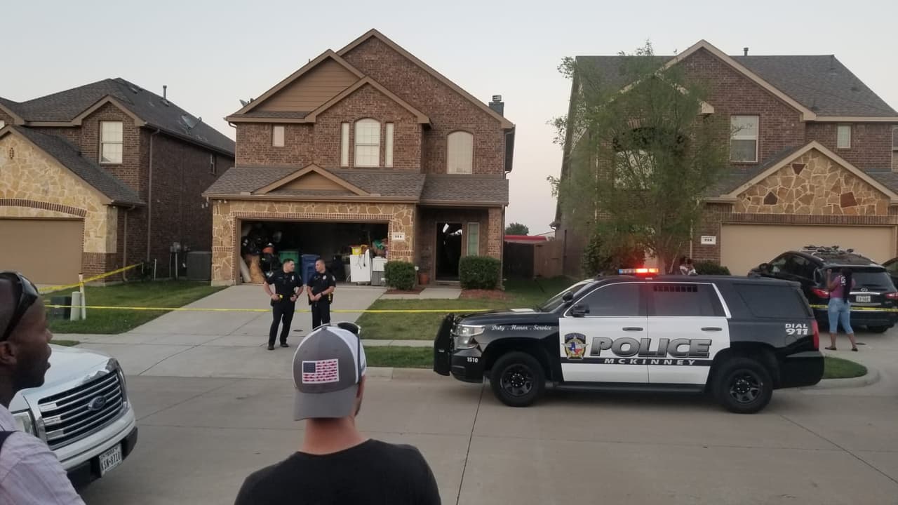 El Departamento de Bomberos de McKinney informó que no hubo personas heridas dento de la vivienda.