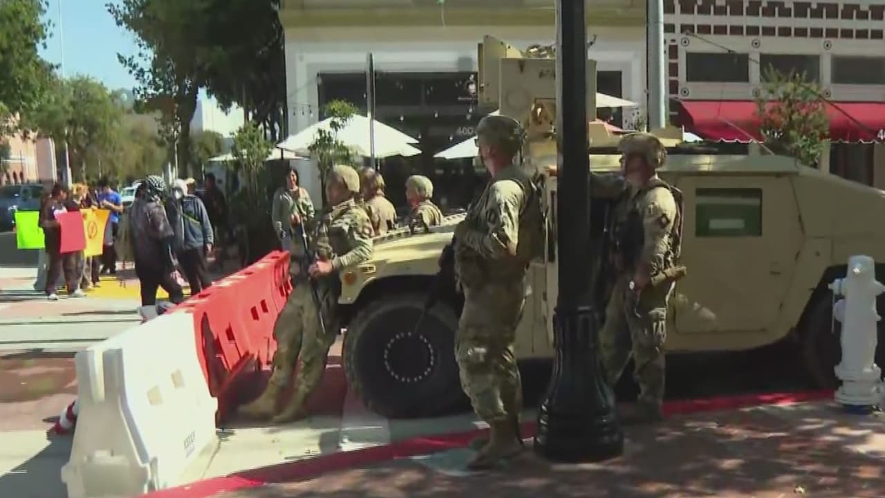 Siguen las manifestaciones contra operativos de ICE en Santa Ana