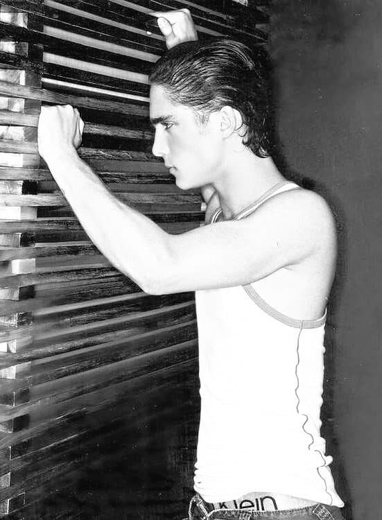 Su cambio físico era notable en aquel entonces, situación que comenzaba a volver locas a las jovencitas.