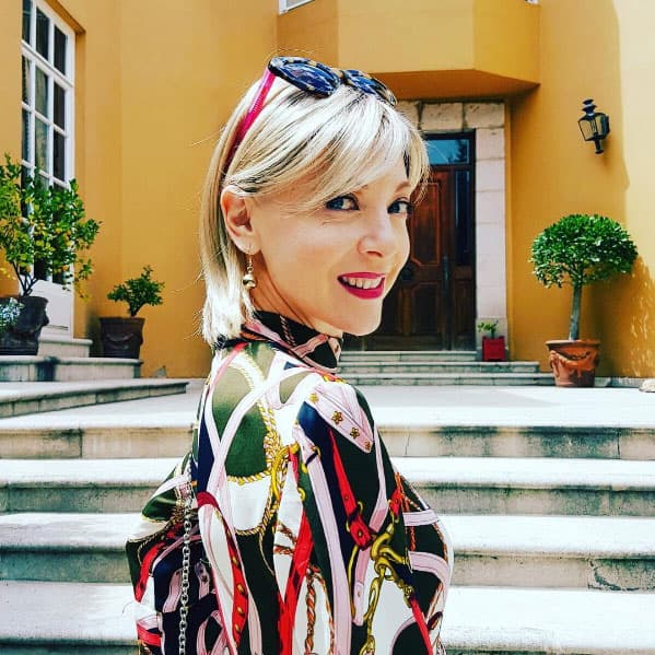 <b><a href="http://www.univision.com/programas/novelas/edith-gonzalez-sin-cabello-declara-el-cancer-no-me-va-a-controlar-sea-cual-sea-el-resultado">Edith González Fuentes</a></b> nació el 10 de diciembre de 1964 en Monterrey, Nuevo León. Debutó en la televisión en la serie 'Cosa juzgada', en 1970, cuando sólo tenía 6 años.