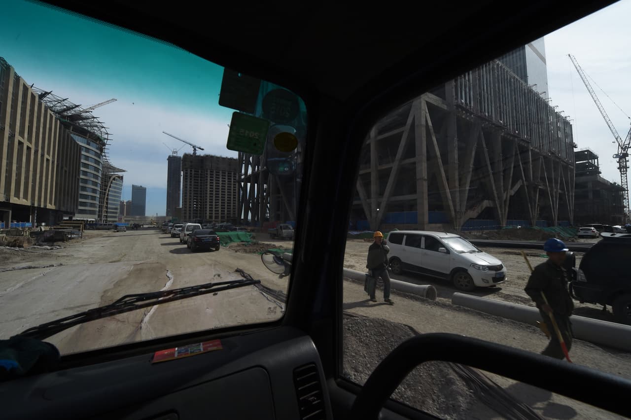 La falta de inversionistas dejó las torres de Yujiapu a medio construir.