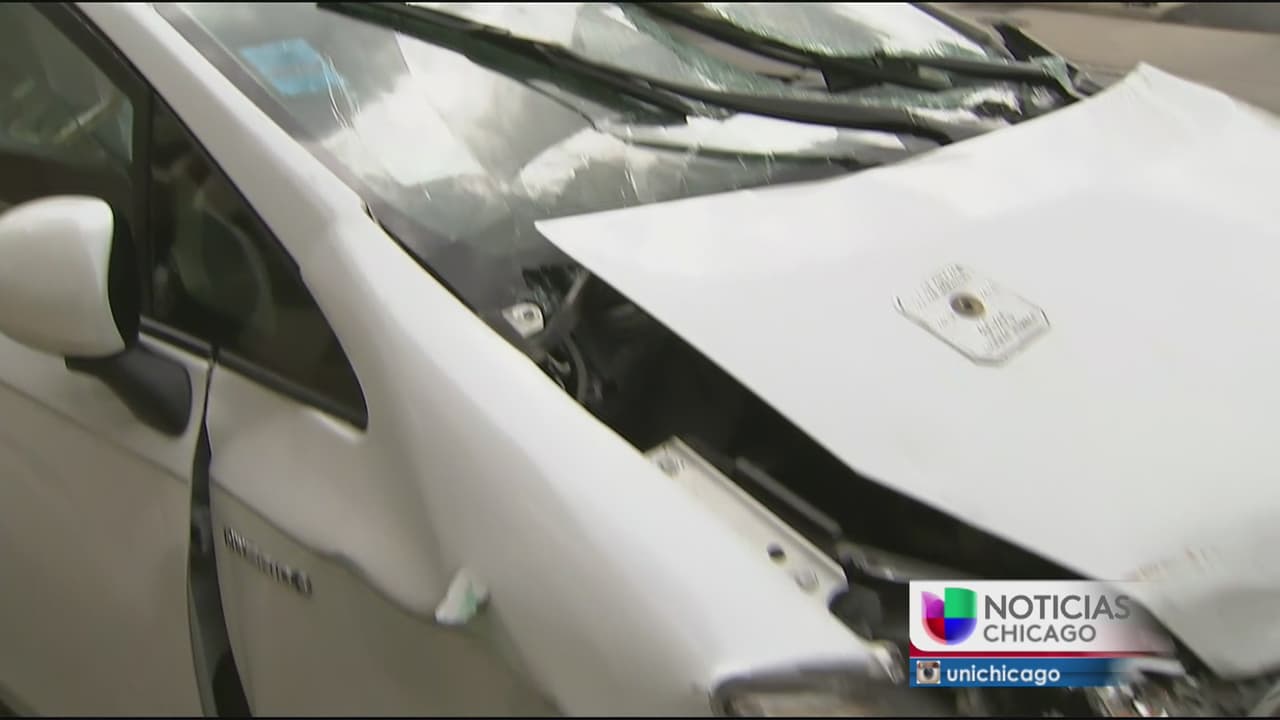 Taxi choca contra un edificio, hay siete heridos entre ellos cinco niños