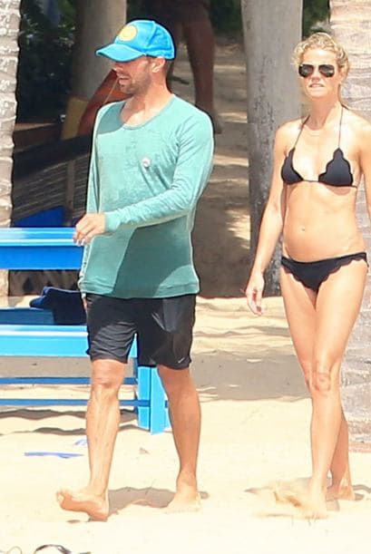 La guapa Gwyneth Paltrow estuvo de vacaciones en Puerto Vallarta en México y así lució cuerpazo.