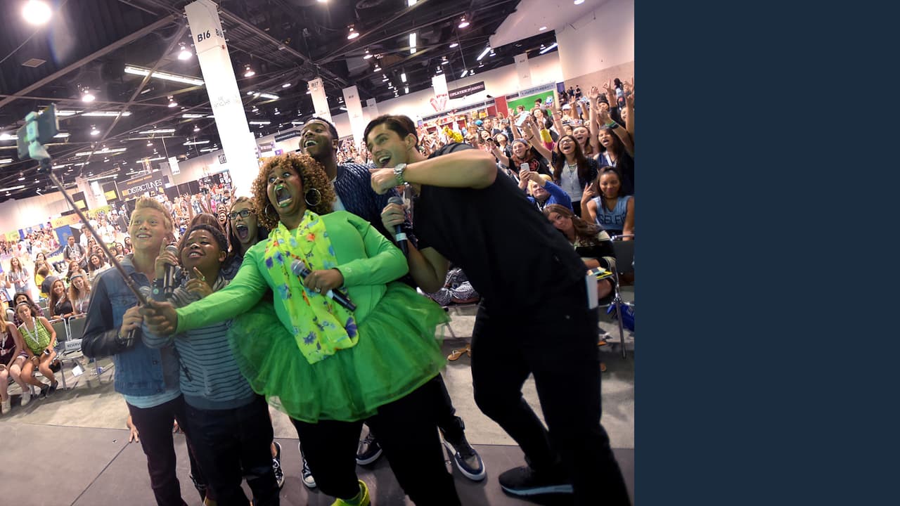 Así es como estos chicos han logrado aumentar sus cuentas de bancos y ser famosos en el mundo digital.