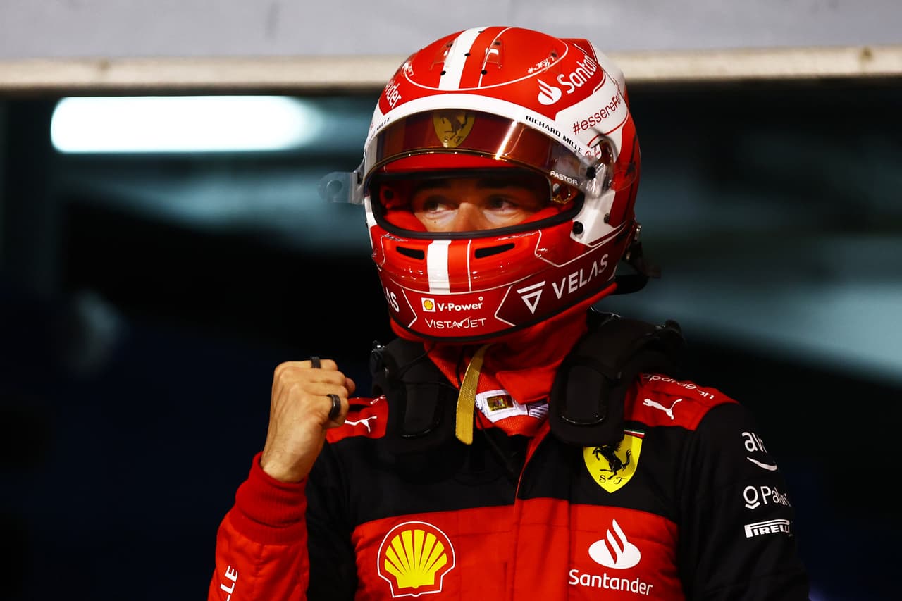 Charles Leclerc ha vuelto a poner el cavallino rampante en los primeros planos.