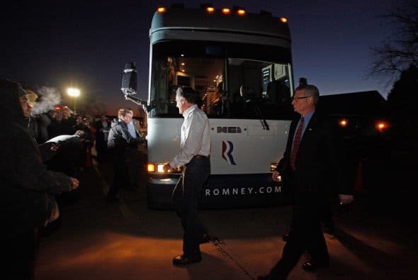 MUEBLES, EQUIPO, SUPLEMENTOS- Candidatos se han gastado poco más de $3,040,643 en este rubro.