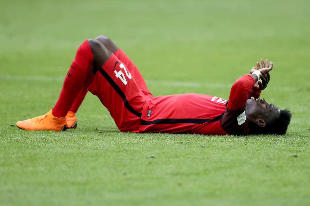 Con el pitazo final, al Eintracht solo le queda una oportunidad para ir a la UEFA Europa League: ganar la DFB Pokal al Bayern Múnich el próximo 19 de mayo en el Olímpico de Berlín.