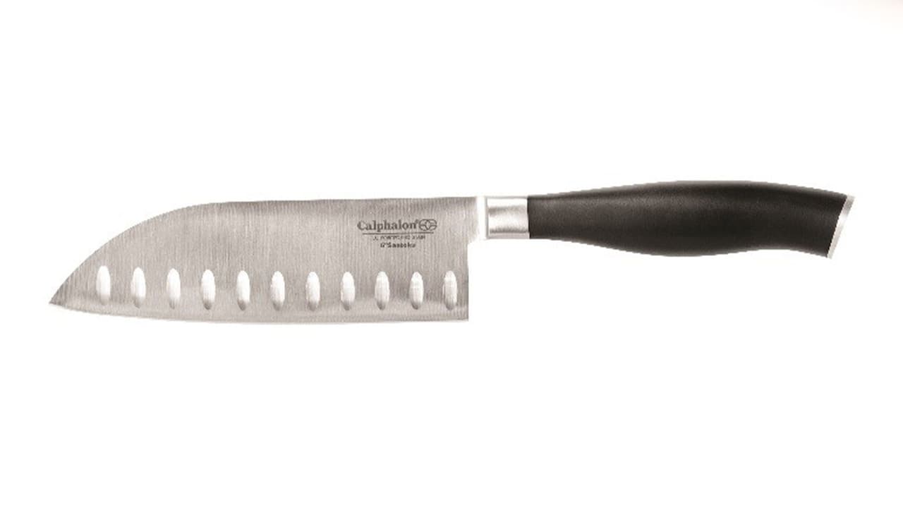 Cutlery Knives by Calphalon.
<br>El cuchillo puede romperse durante el uso, lo que representa un peligro de lesiones.
<br>Fechas de venta: septiembre de 2008 a diciembre de 2016.
<br>Contacto: Calphalon al 800-809-7267 o
<a href="https://www.calphalon.com/en-US" target="_blank">en línea</a>.