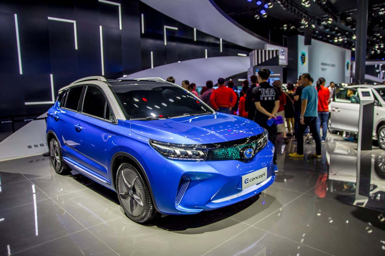 233 dólares para registrar autos eléctricos.