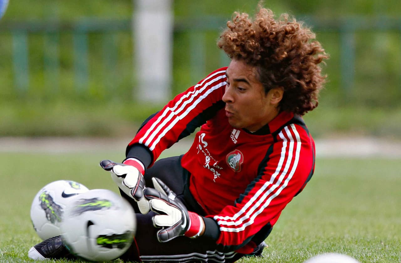 Lo cierto es que el 'look' de 'Memo' nunca ha sido inconvenientte para que brille en el terreno de juego.