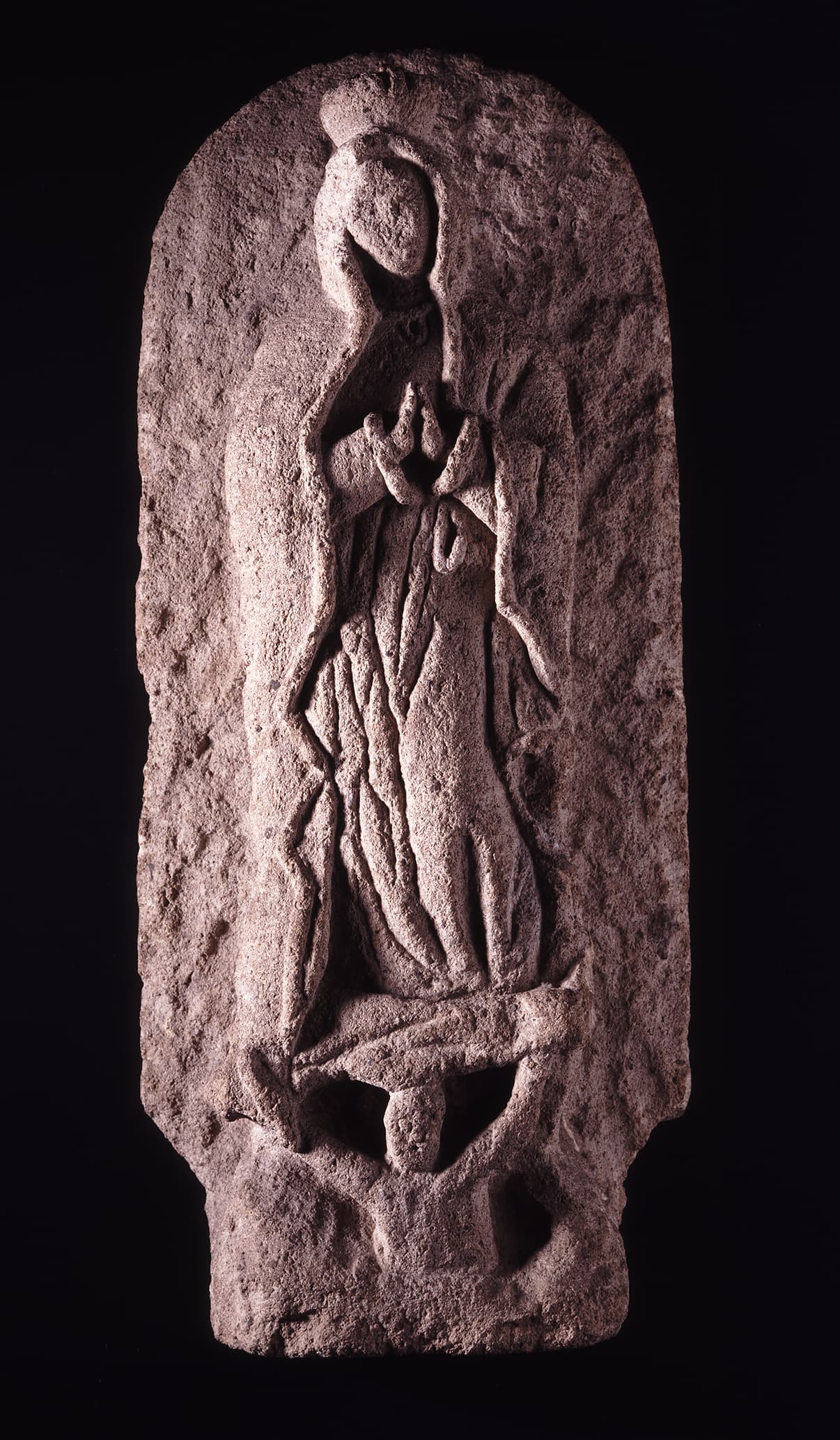 El Museo de la Basílica de Guadalupe -de donde provienen una gran parte de las obras de la exhibición- abrió sus puertas en 1941 y alberga una amplia colección de arte.