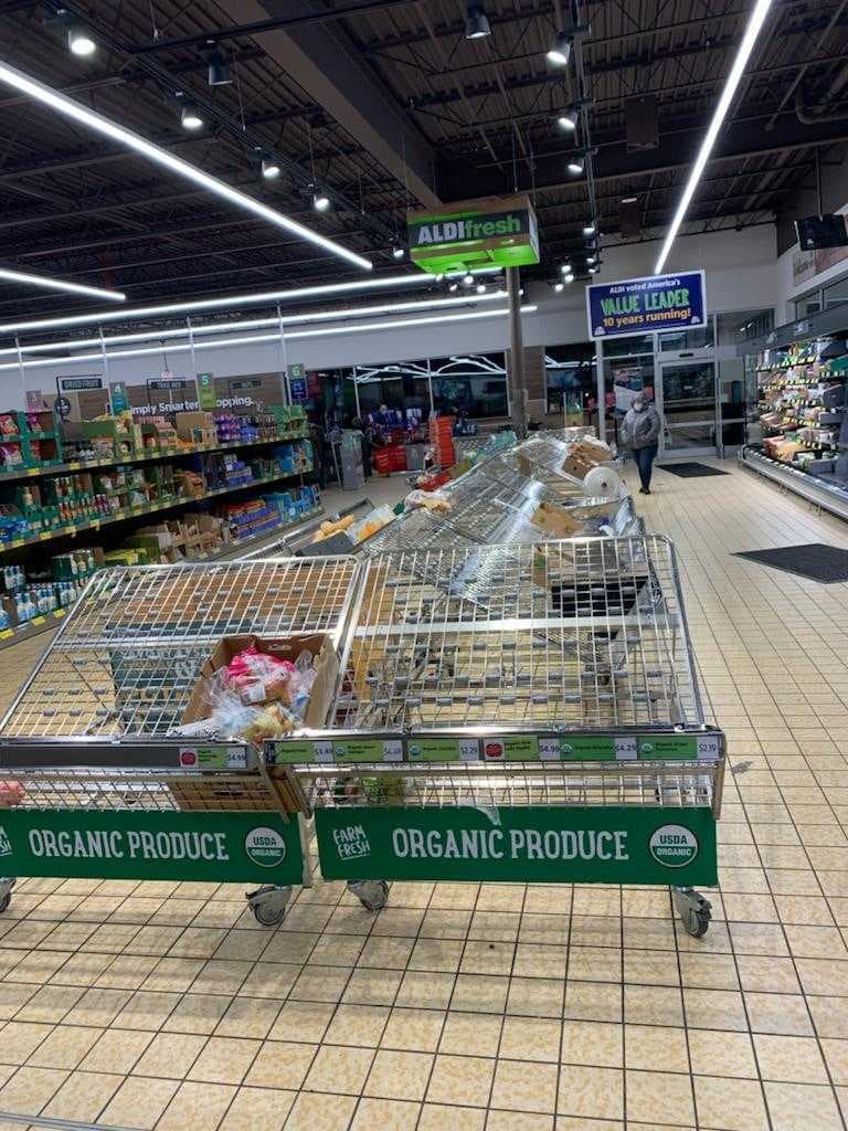 Chicago se preparó así para no una sino dos tormentas invernales y las posibilidades de tener nieve son bastante altas, a consecuencia de este fenómeno ya conocido como doble golpe invernal.