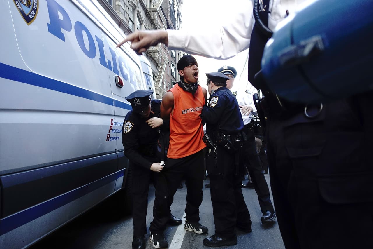 La política de “ventanas rotas” fue implementada por Bratton