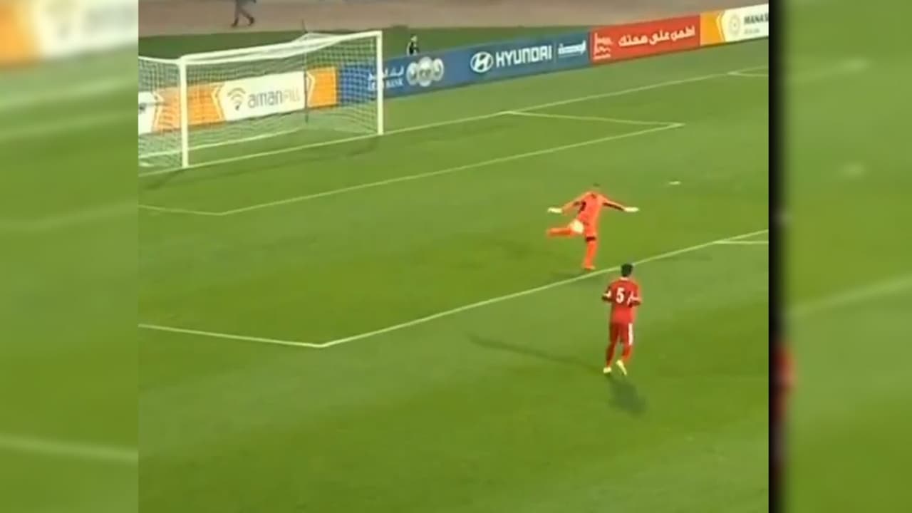 ¡Qué golazo! Guardameta de Jornadia sorprende con anotación desde su portería