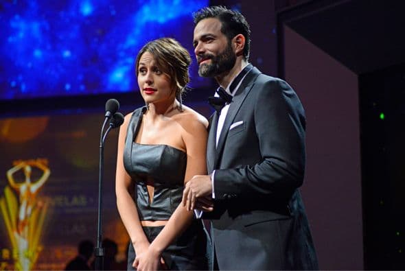 ¡Pero qué guapos! Así de deslumbrantes lucían Zuria Vega, quien presumía su belleza, y Luis Roberto Guzmán.