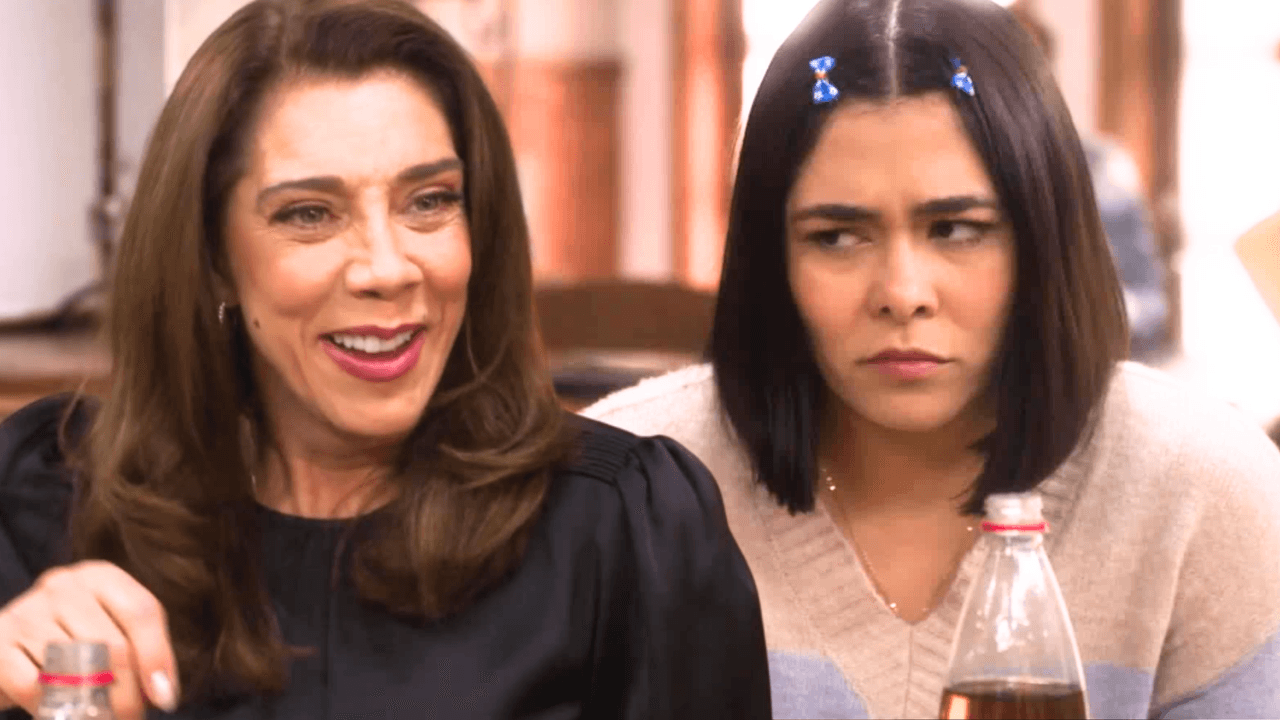 Gloria quiere que Angelina se case con don Manuel | Monteverde | Capítulo 4