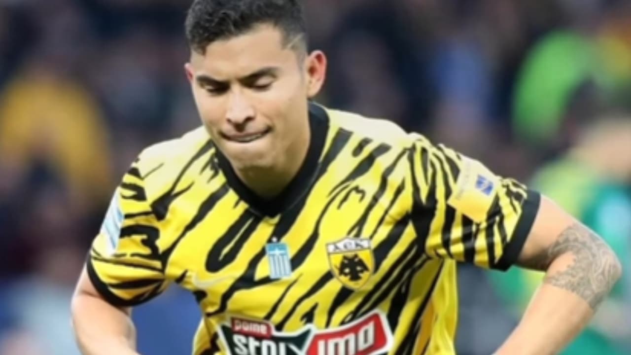 Orbelín Pineda causa furor con su festejo en el AEK Atenas