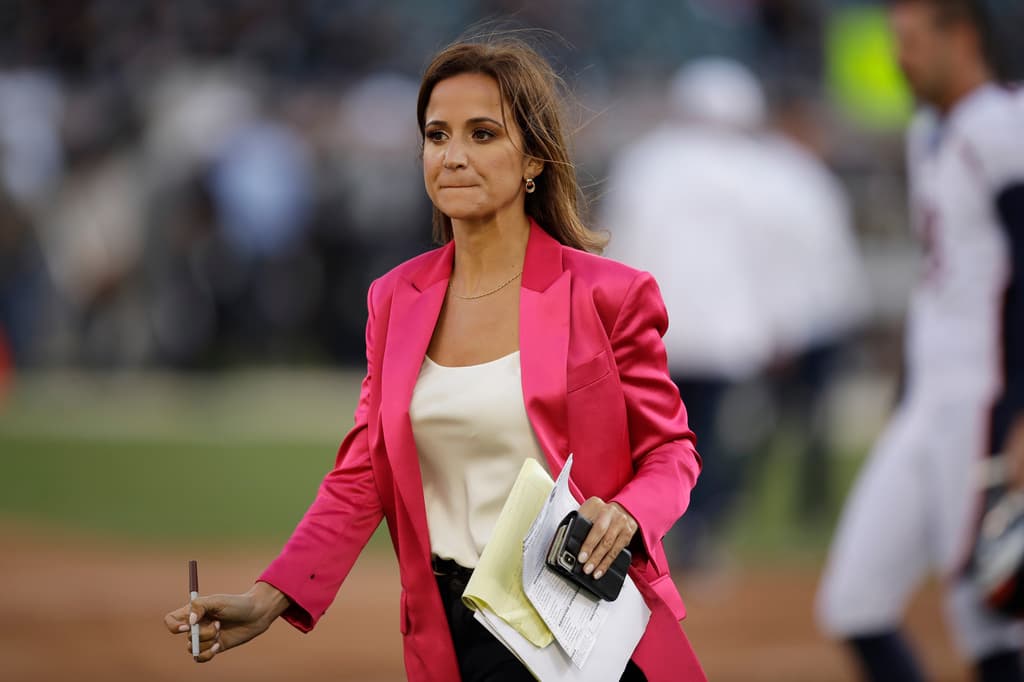 Dianna Russini renuncia a The Athletic tras la divulgación de fotos con el entrenador de los Patriots Mike Vrabel