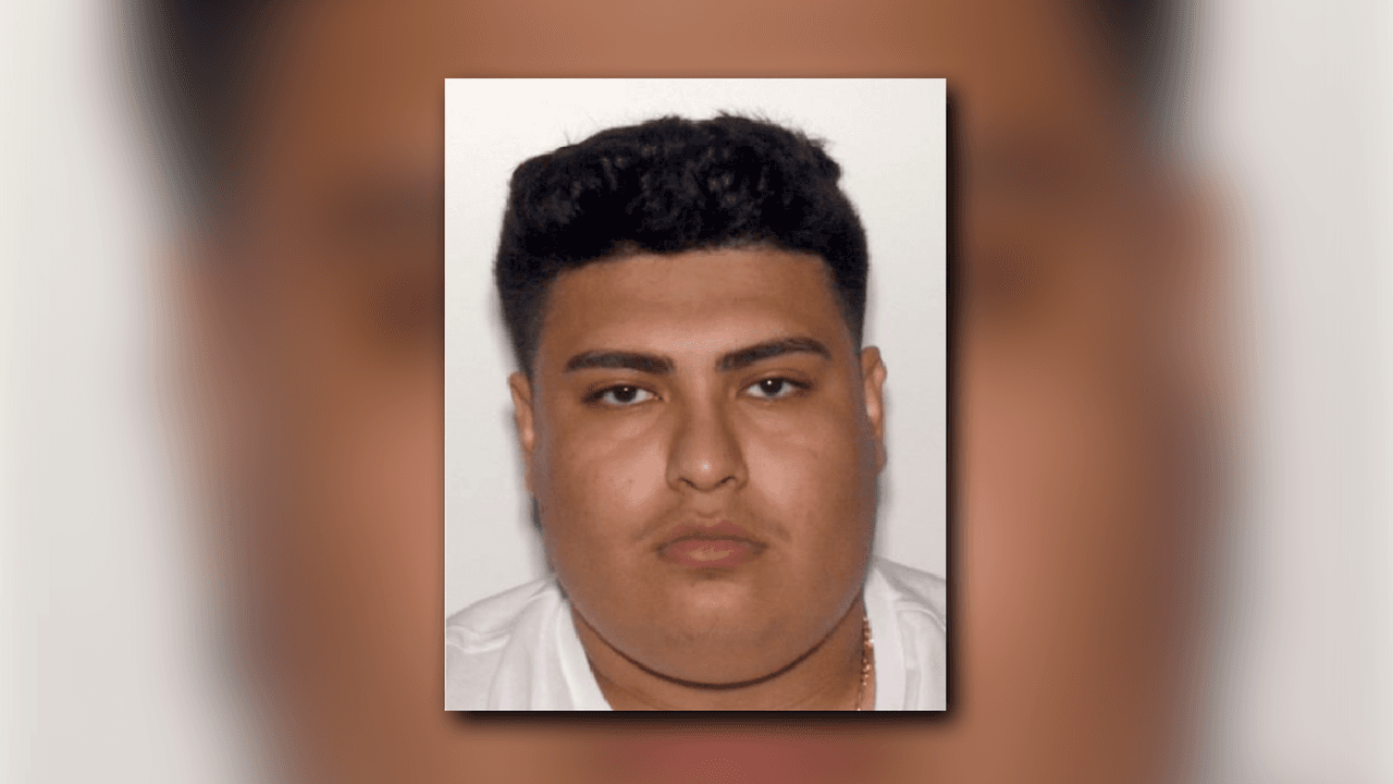 Misael Alvear Villanueva, ocupa la segunda posición entre los 10 más buscados en el condado de Clayton. A Villanueva se le acusa de asalto agravado a un oficial de policía.