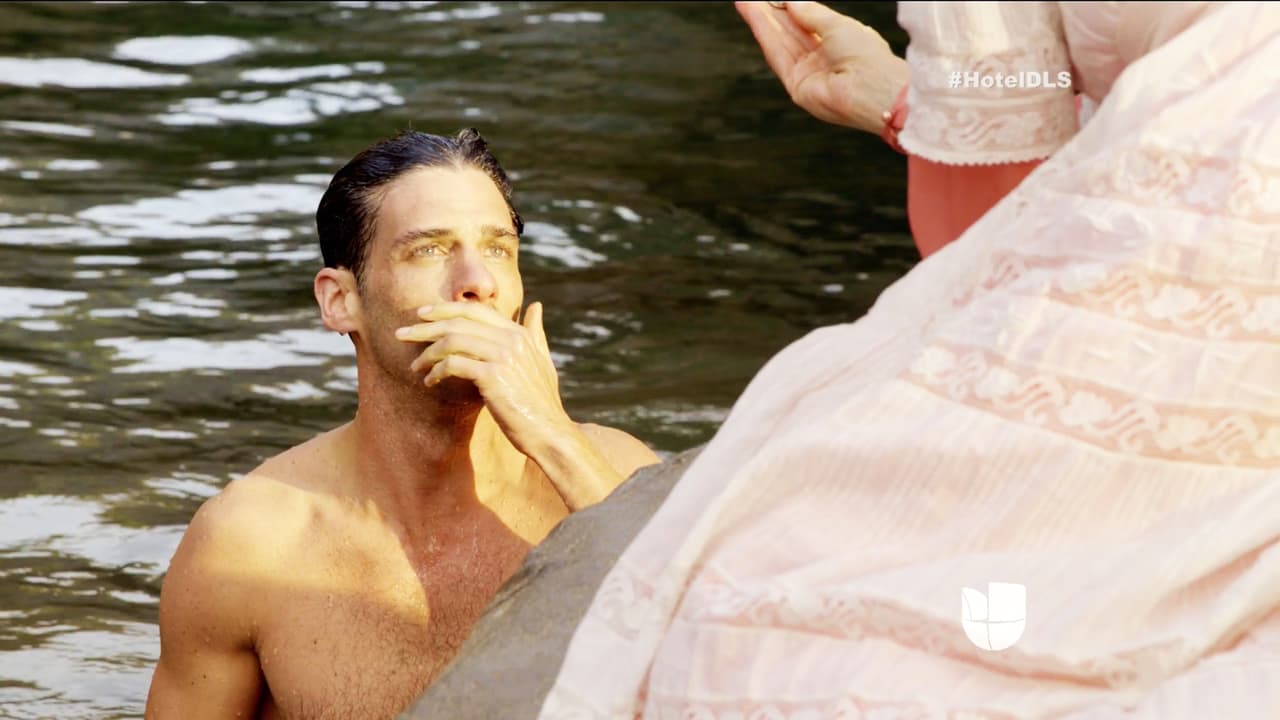 Es un botón de los trabajadores del hotel.