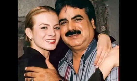 <b>Don Luis Navarro Tinajera</b> fue el padre de nuestra querida 
<b><a href="http://www.univision.com/temas/silvia-navarro" target="_blank">Silvia Navarro</a></b>, sí se parecen ¿no crees?