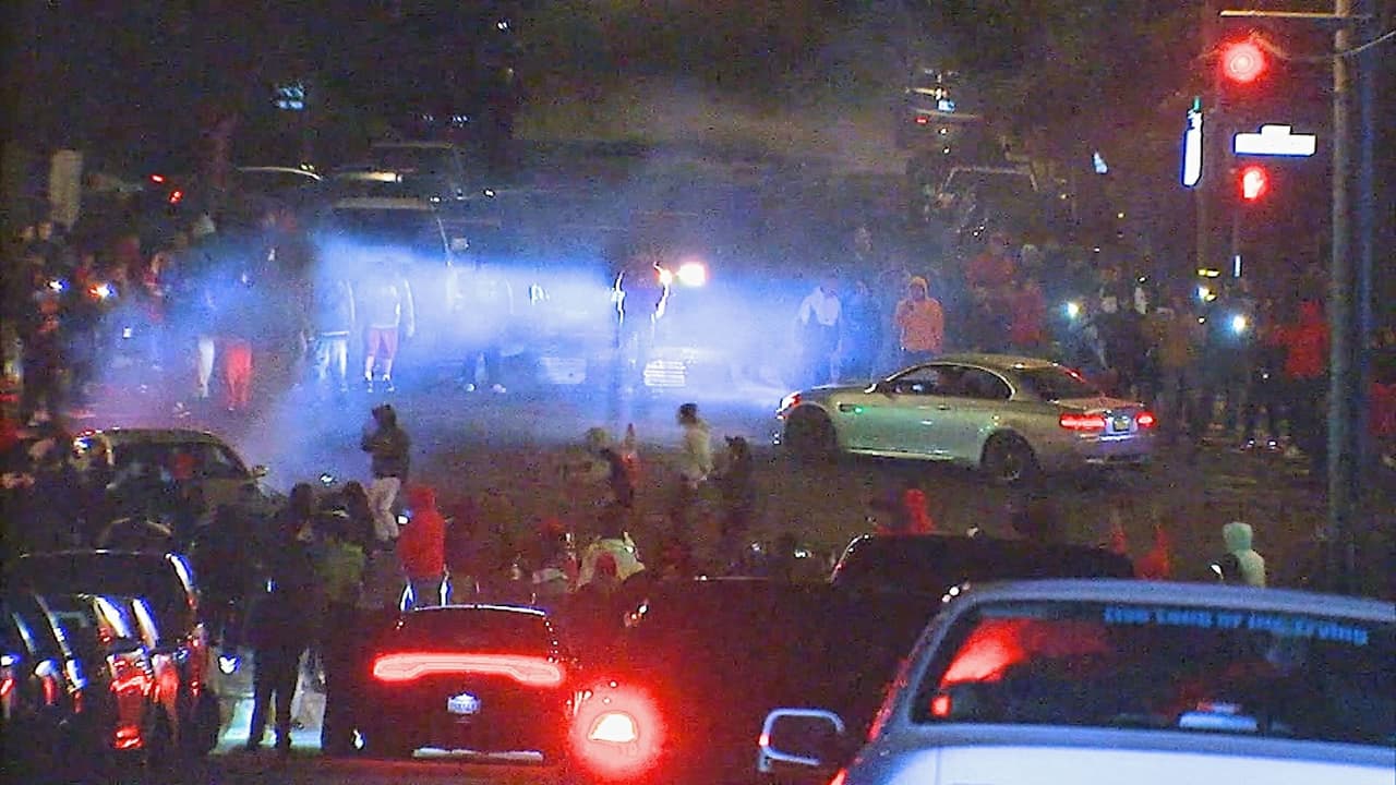 No se realizan arrestos: los ‘sideshows’ se apoderan de las calles de San Francisco 