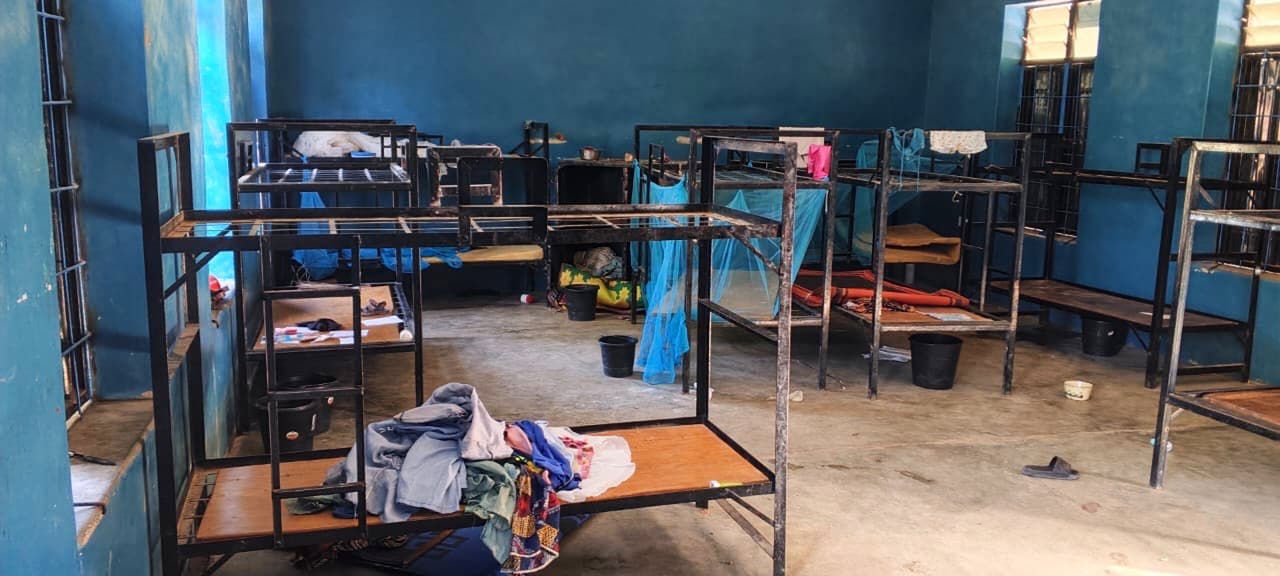 Secuestran a 300 niños en un ataque armado a una escuela católica de Nigeria 