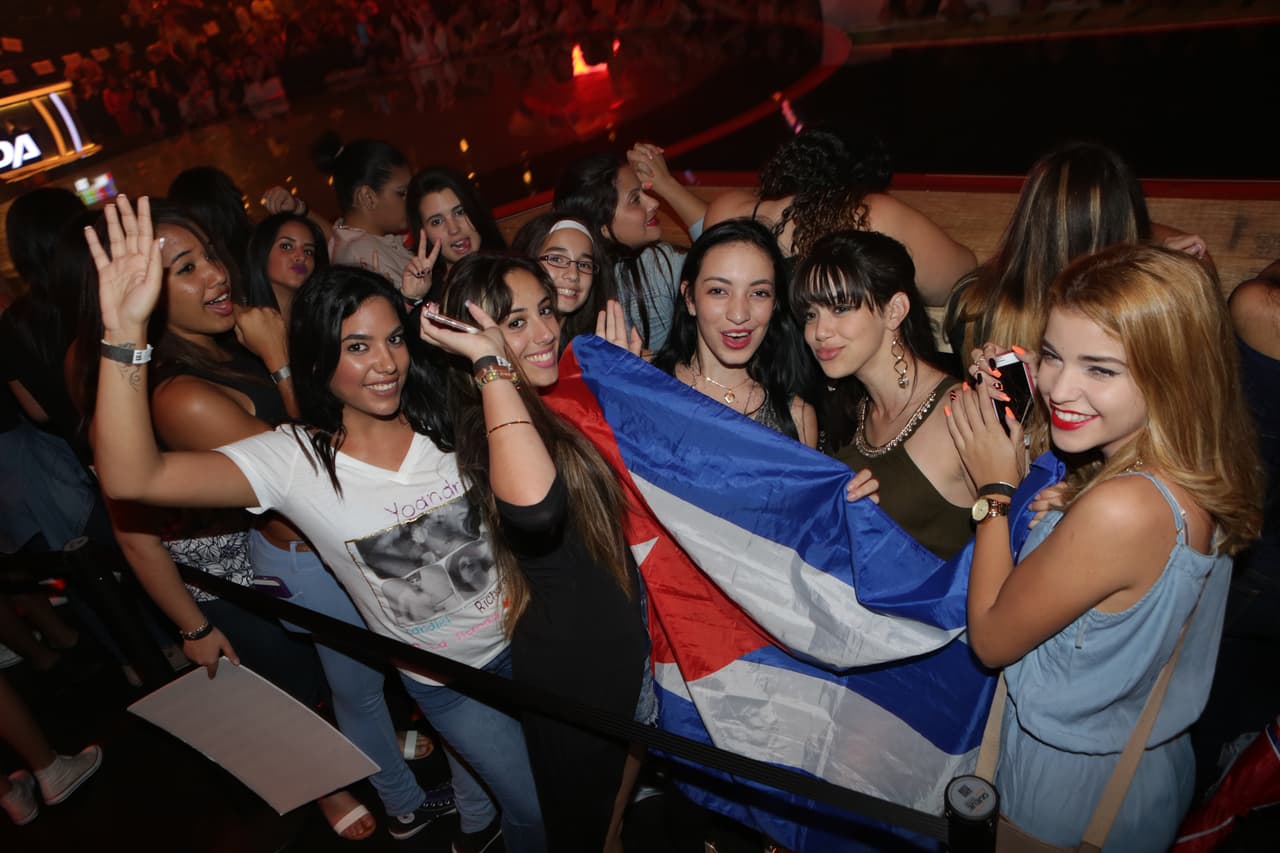 Tú también puedes ser parte del Backstage de tu programa favorito sumergiéndote en el tercer show en vivo de #LaBandaLIVE.