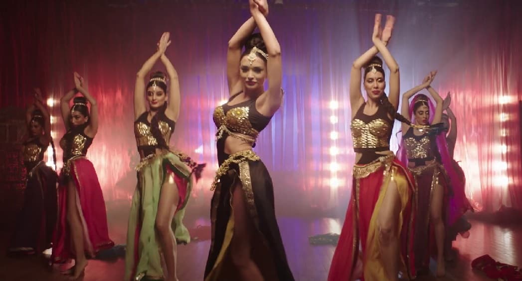 En realidad la película 'Boogie Man' (2018) fue el debut de Ashley en los audiovisuales y dio vida a Aarti cuando tenía 23 años.