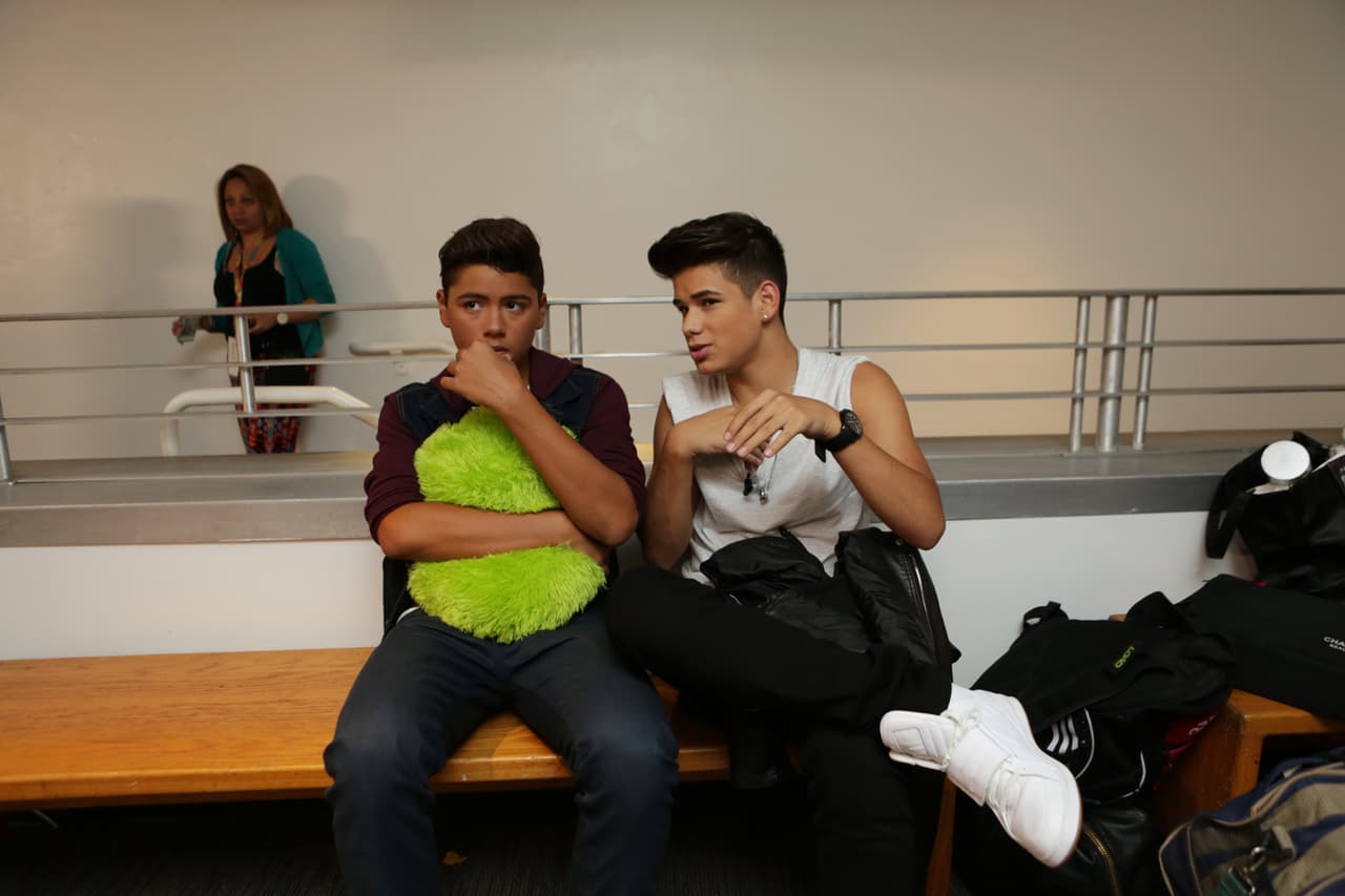 La presentación de los videos nos tuvo en el filo de las sillas. Ahora sit back, relax y mira todo lo que no salió en televisión.