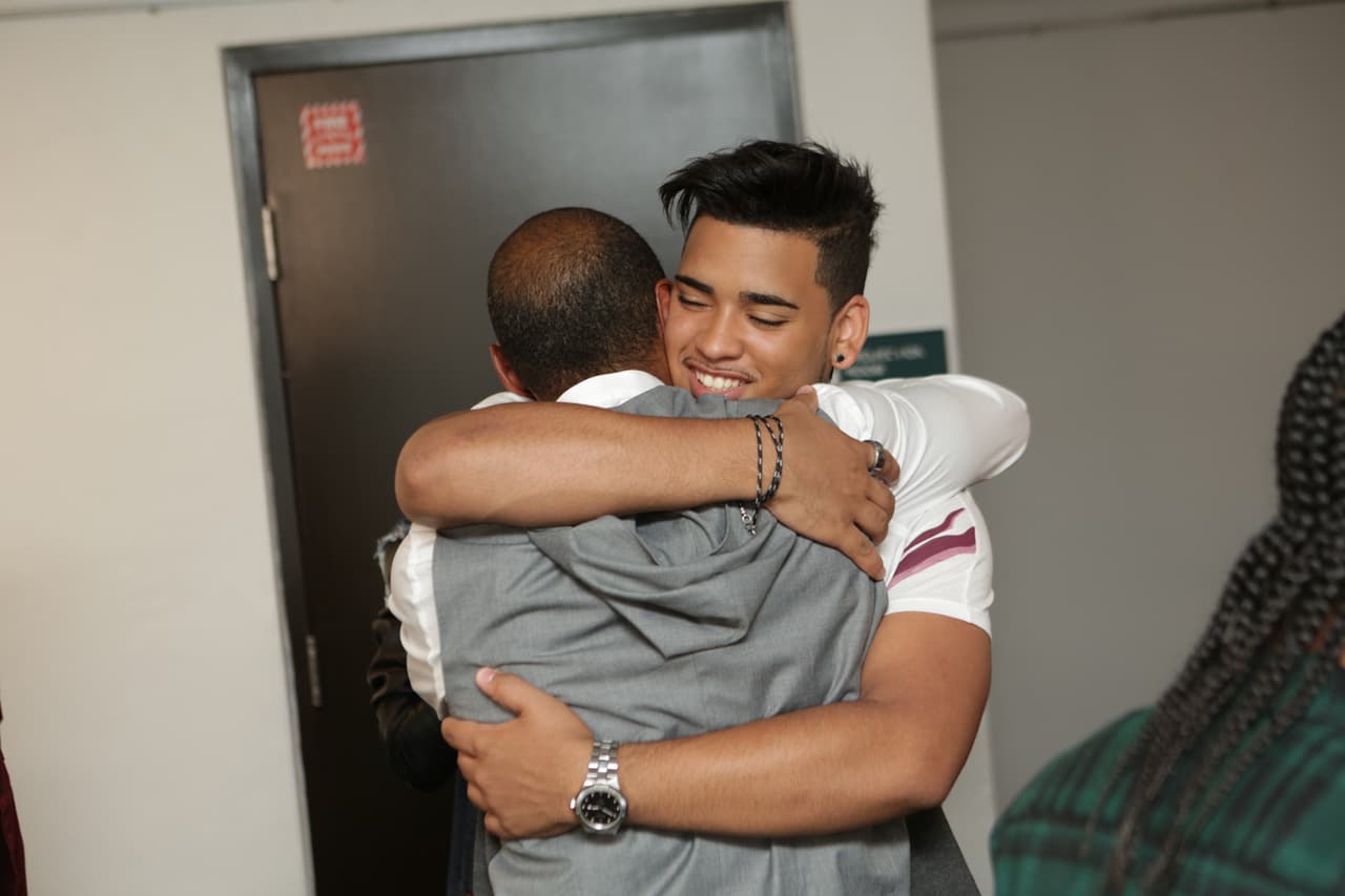 La presentación de los videos nos tuvo en el filo de las sillas. Ahora sit back, relax y mira todo lo que no salió en televisión.