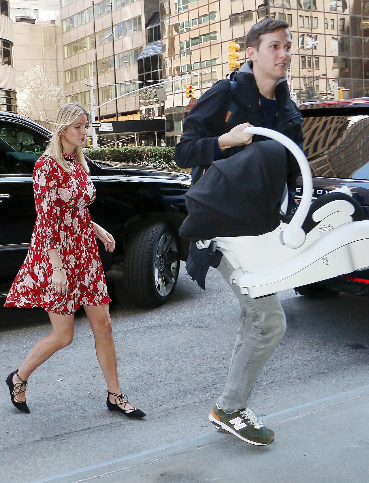 Tras pasar varios días en el hospital, Ivanka volvió a casa luciendo radiante.