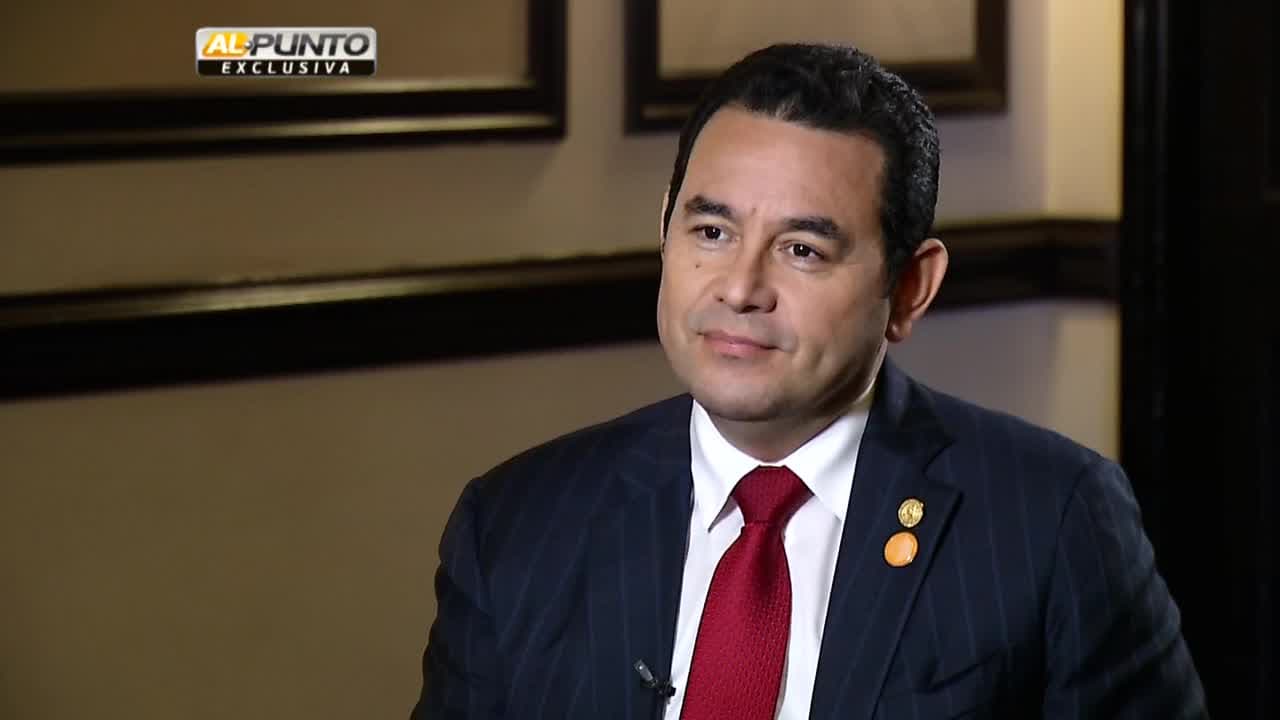 "¿Usted me quiere incriminar?": Jimmy Morales responde a Jorge Ramos sobre la acusación de corrupción contra su hermano y su hijo