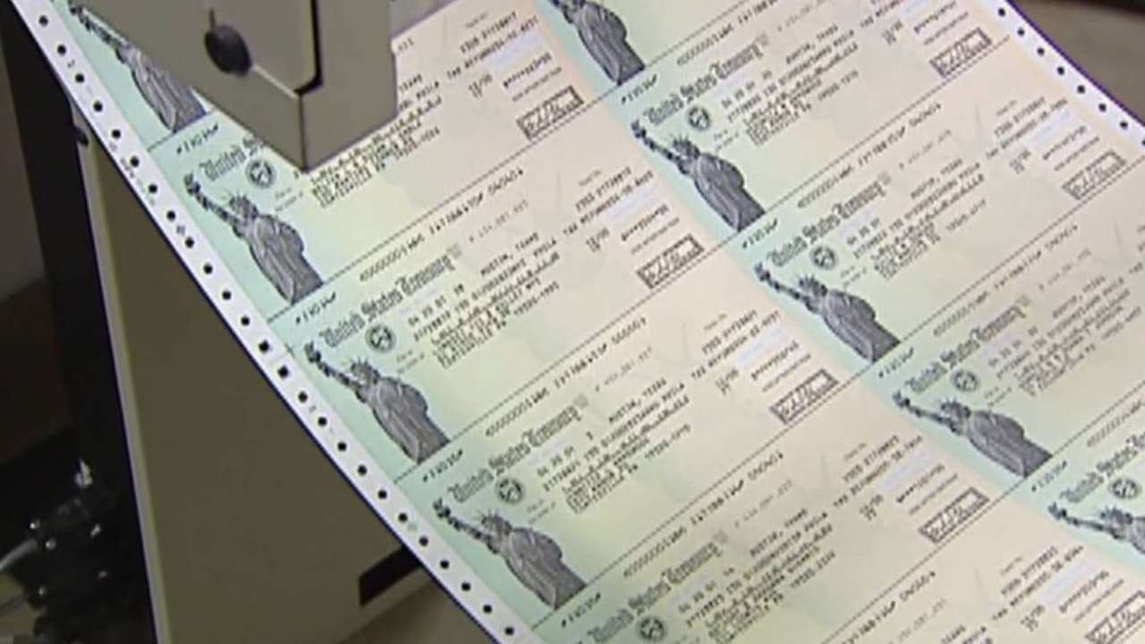 “Yo no tengo paciencia”: residentes de Arizona se quejan por los retrasos en el reembolso de sus impuestos