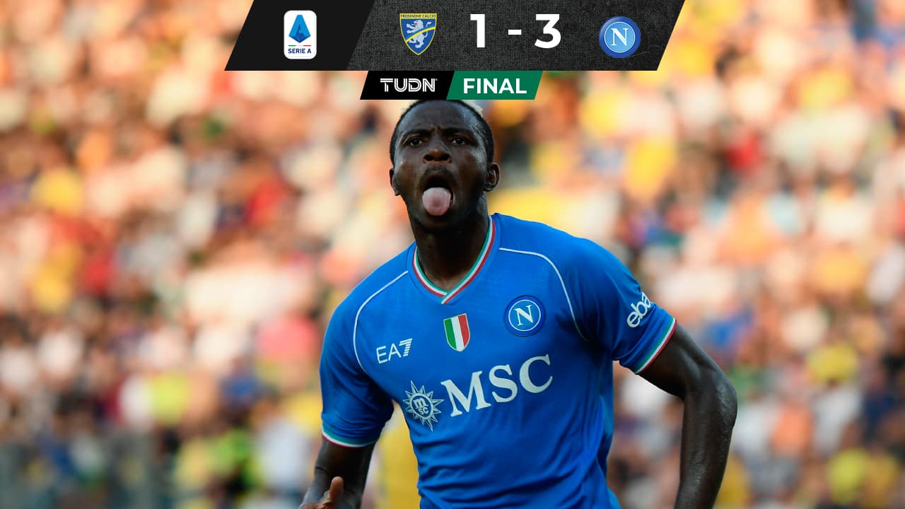 ¿Se va? 'Chucky' Lozano no juega con Napoli en el debut de la temporada