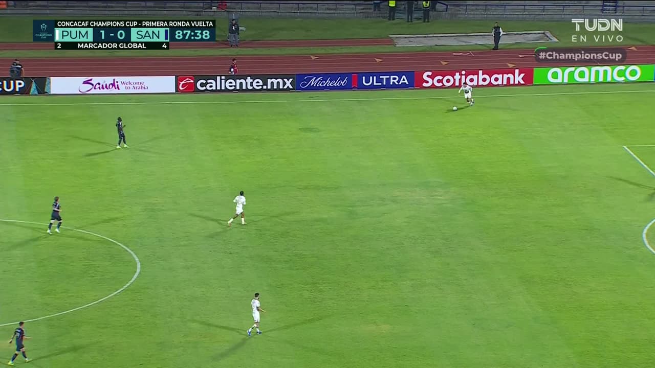 ¡TIRO ATAJADO! disparo por Adalberto Carrasquilla.