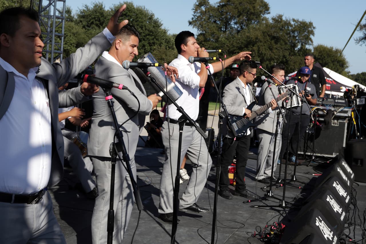 Uforia Dallas celebró en grande en La Gran Plaza