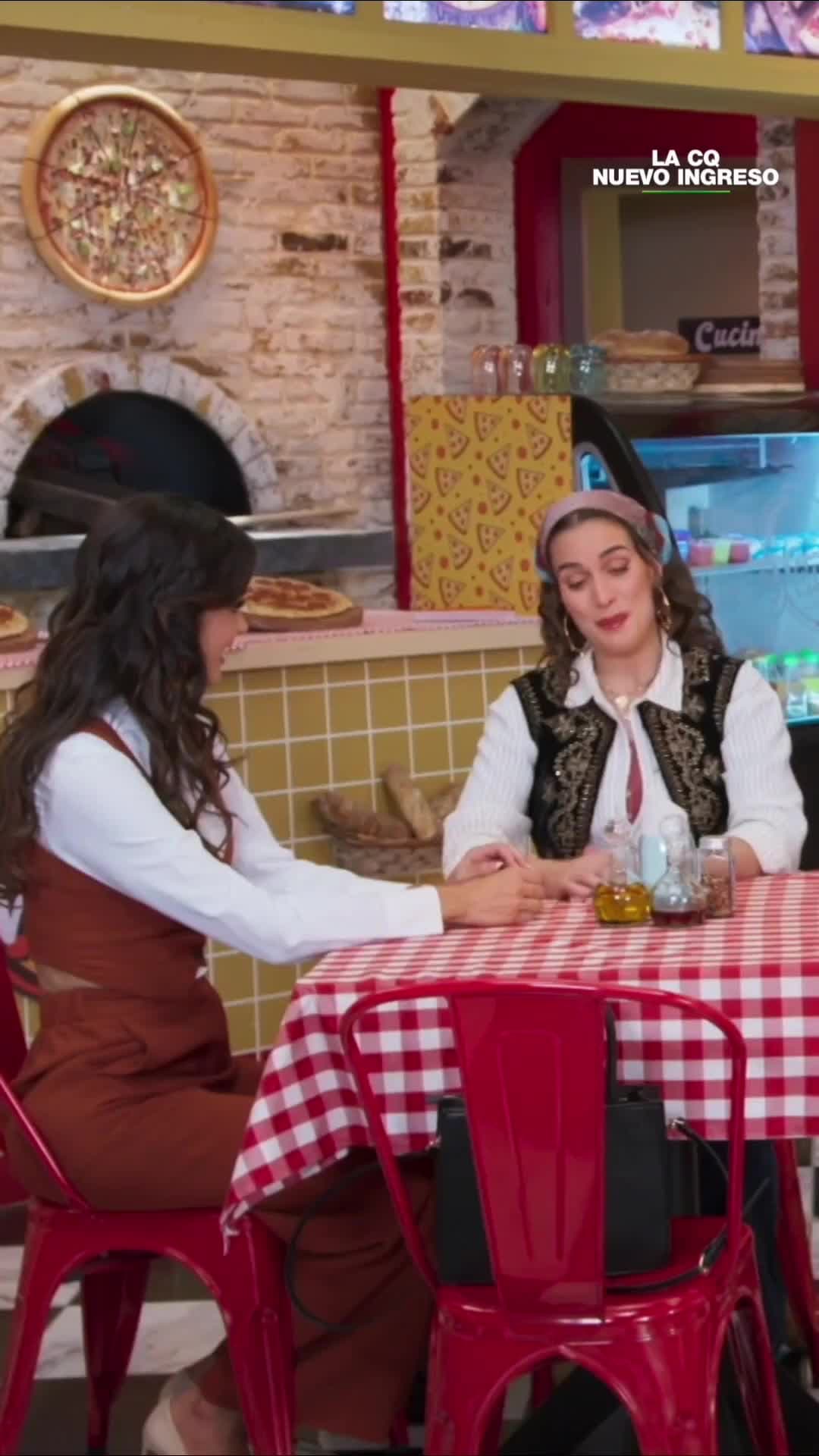 La mamá de Sofi le CONFIESA a Doña Quique que se VAN A VIVIR A ESPAÑA