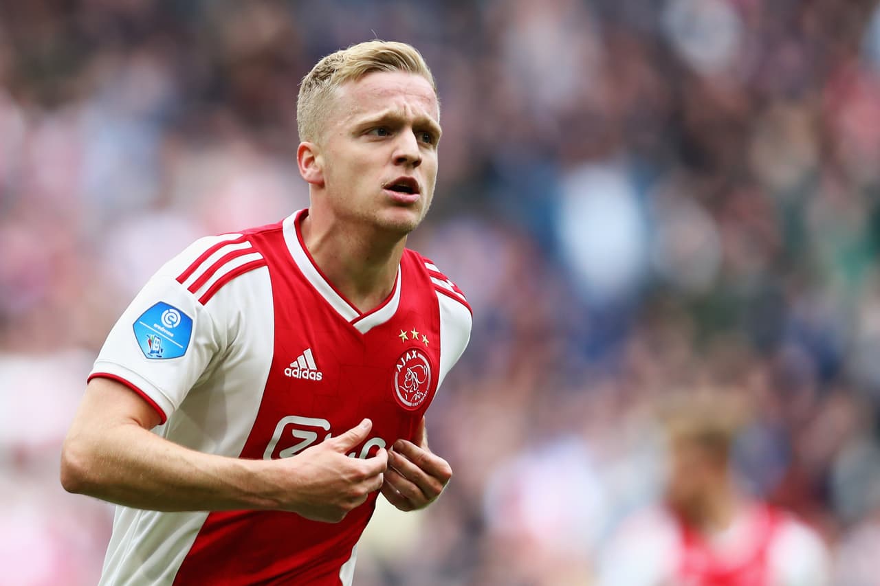 Donny van de Beek puede dejar al Ajax y fichar con el Real Madrid.