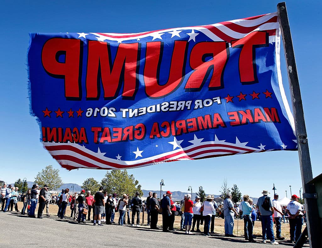 La gira de tres días de Trump para contrarrestar al voto latino en el Oeste