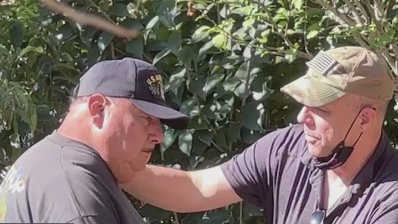 Voluntarios cambian la vida de un veterano de guerra en San Antonio