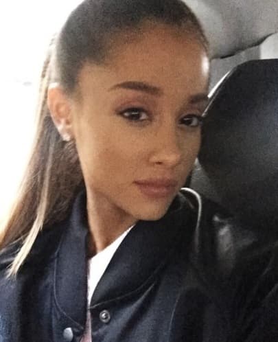 Ojalá la intérprete de 'Break Free' recupere pronto sus sexys curvas.